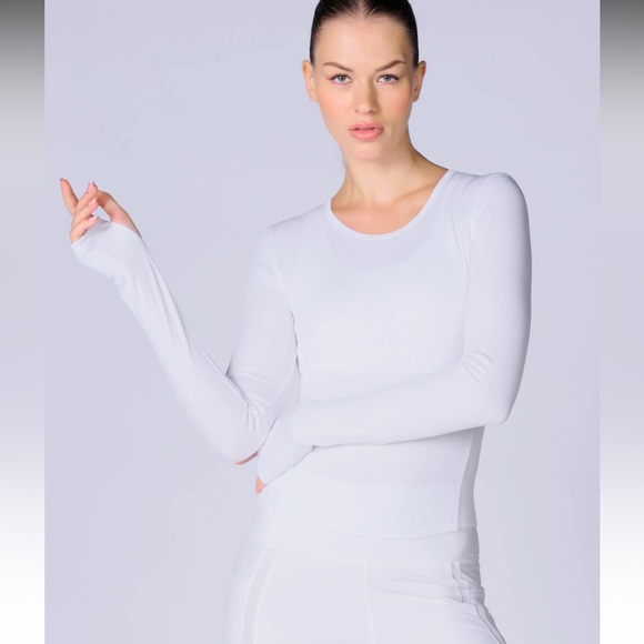 Danielle K. Studios White Rib Body Sculpting Long Sleeve Top Small NWT - Picture 1 of 4